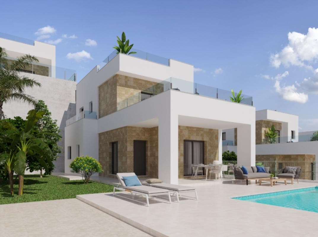 Don Benito top of Polop villas