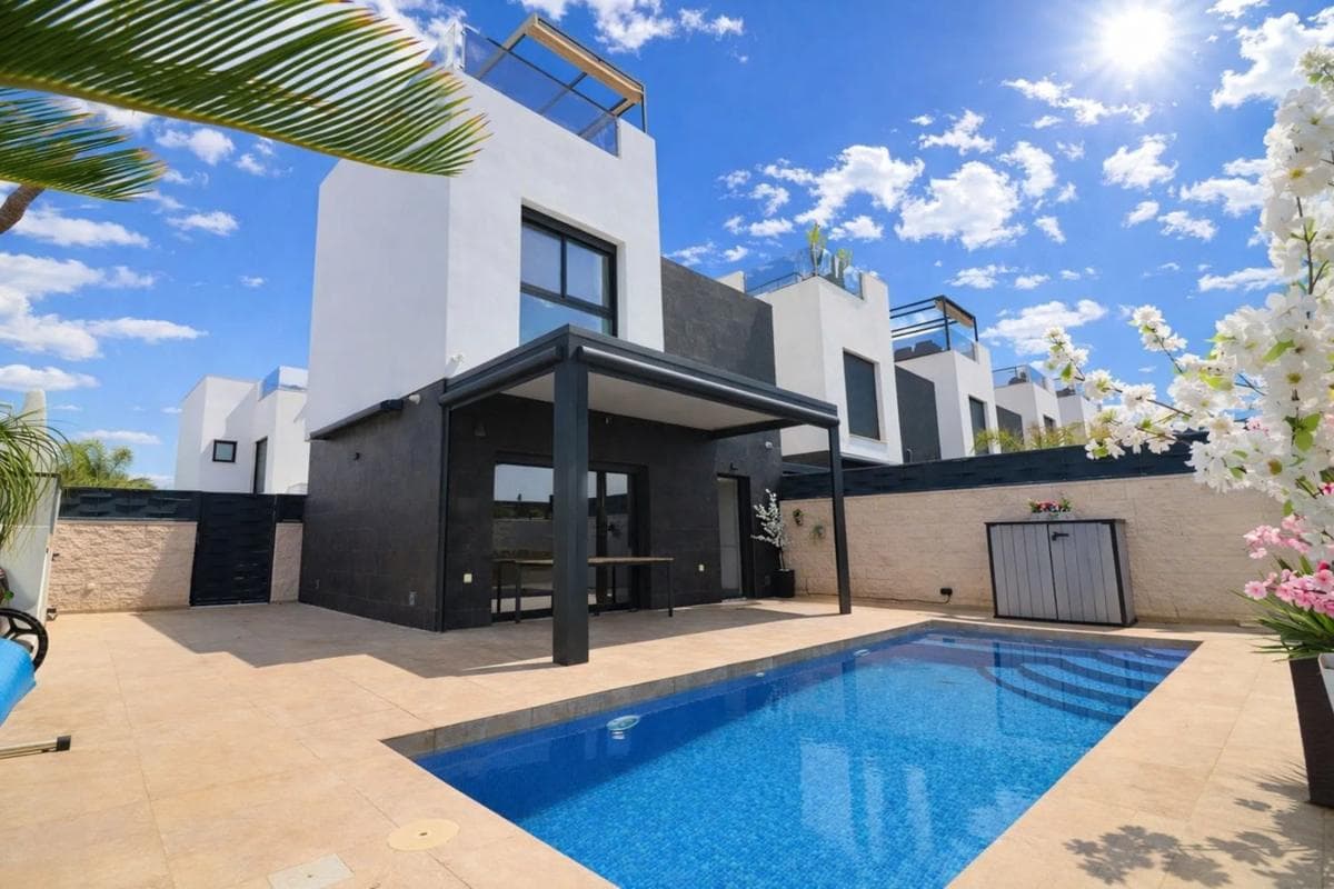 Villa, 3 bedrooms — Benijofar