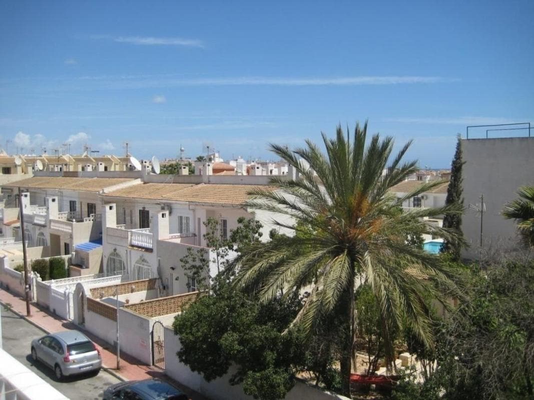 Apartment, 2 bedrooms — Torrevieja