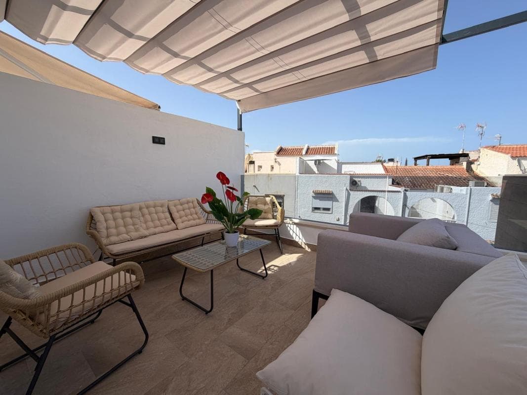 Semi-detached house, 3 bedrooms — Torrevieja