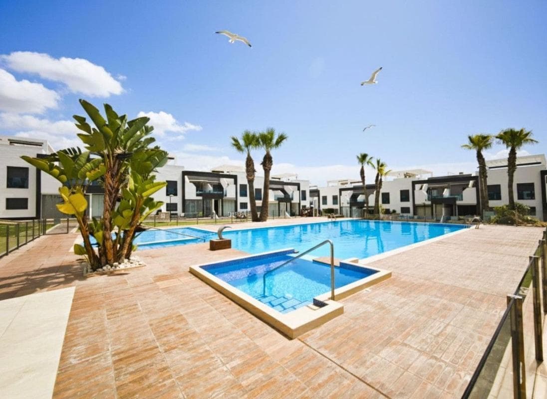 Apartment, 2 bedrooms — Orihuela