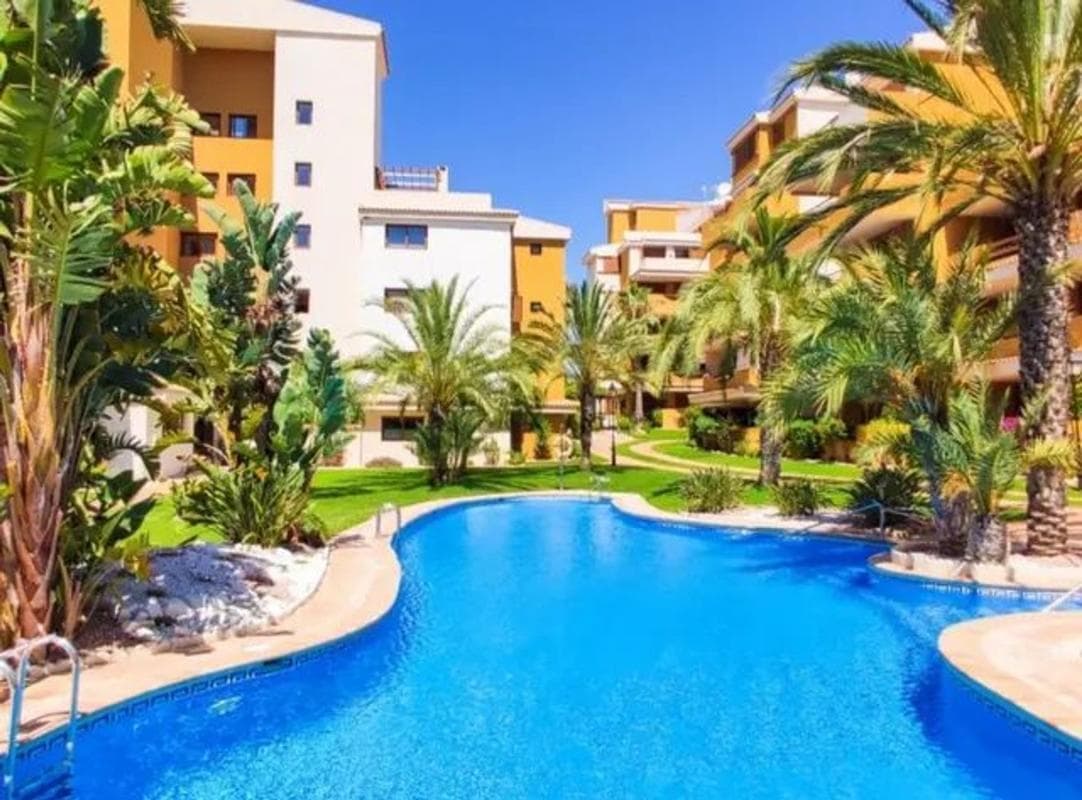 Apartment, 2 bedrooms — Torrevieja